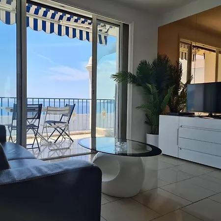 Au Bord De La Mer De Juan-les-pins אנטיב